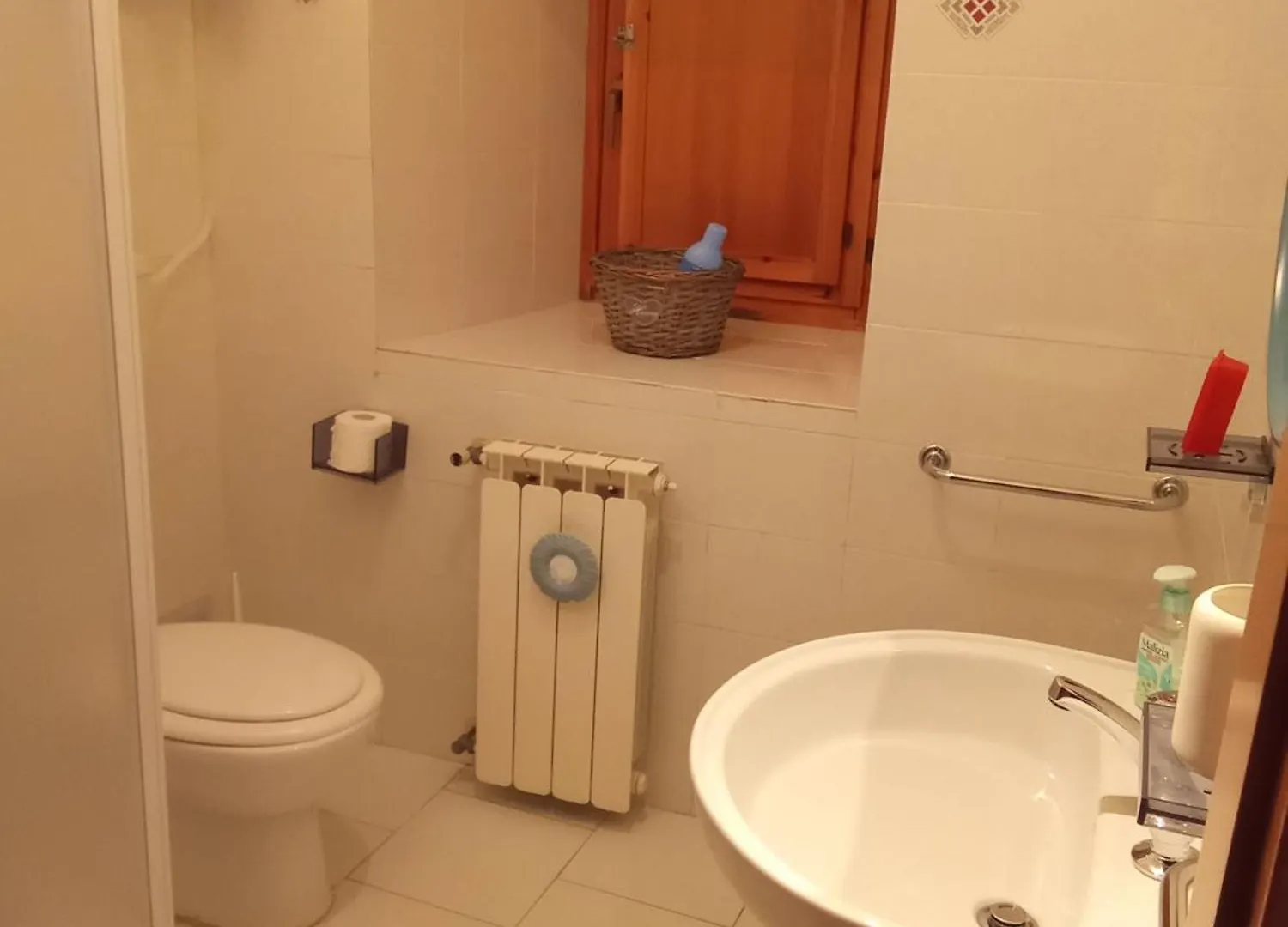 Lo Scoiattolo Bianco Villa Massa  Italy